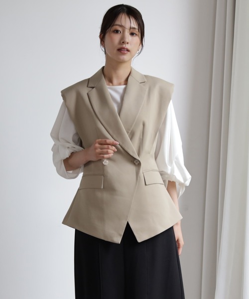 DRESS PLUS（ドレスプラス）の「ジャケット風に羽織れてジレベスト（ベスト・レディース・ホワイト/ベージュ/ブラック・M/S）」の13枚目の写真