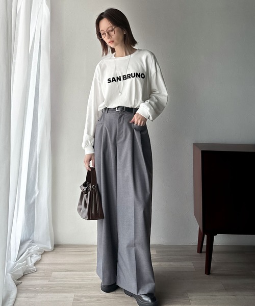 classicalelf（クラシカルエルフ）の「立体ロゴが主役！デイリーに活躍する大人カジュアルT。綿100％英字ロゴロンT（Tシャツ/カットソー・レディース・ブラウン/ブラック/アイボリー/ベージュ/チャコール/オフホワイト・LARGE/MEDIUM/SMALL/X-LARGE）」の21枚目の写真