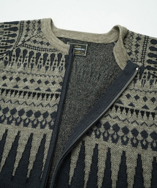 EGO TRIPPING（エゴトリッピング）の「mcg3679-ARROWKNIT ニットカーディガン（カーディガン/ボレロ・メンズ・グレー系その他/チャコールグレー×ブラック/ネイビー系/ブラック系その他・46/48）」の15枚目の写真