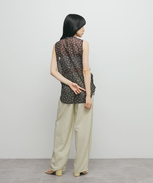 KBF(ケイビーエフ)の「タックイージーパンツ(その他パンツ・レディース・ライトベージュ/ネイビー・ONE)」の18枚目の写真