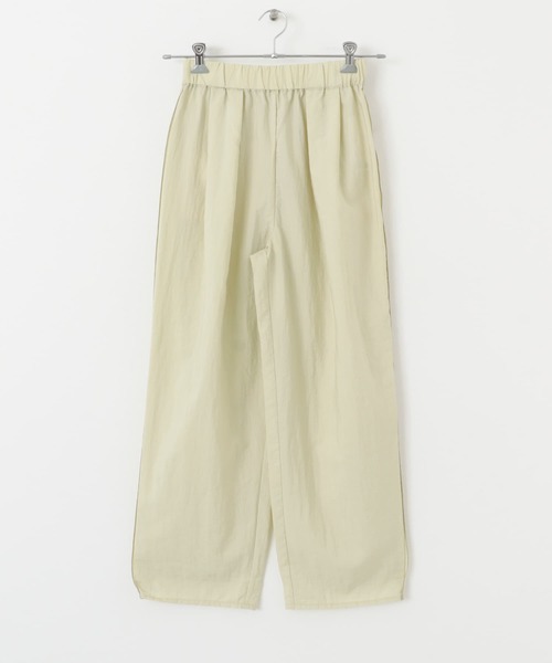 KBF(ケイビーエフ)の「タックイージーパンツ(その他パンツ・レディース・ライトベージュ/ネイビー・ONE)」の20枚目の写真