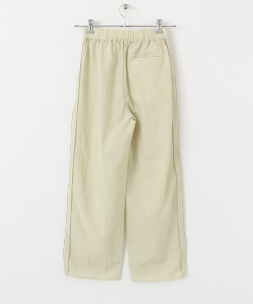 KBF(ケイビーエフ)の「タックイージーパンツ(その他パンツ・レディース・ライトベージュ/ネイビー・ONE)」の22枚目の写真