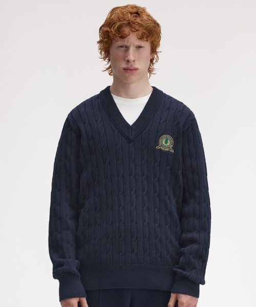 FRED PERRY(フレッドペリー)の「Tennis Badge Cable Knit Jumper/テニスバッジケーブルニット(ニット/セーター・メンズ・ネイビー・M/L)」の6枚目の写真