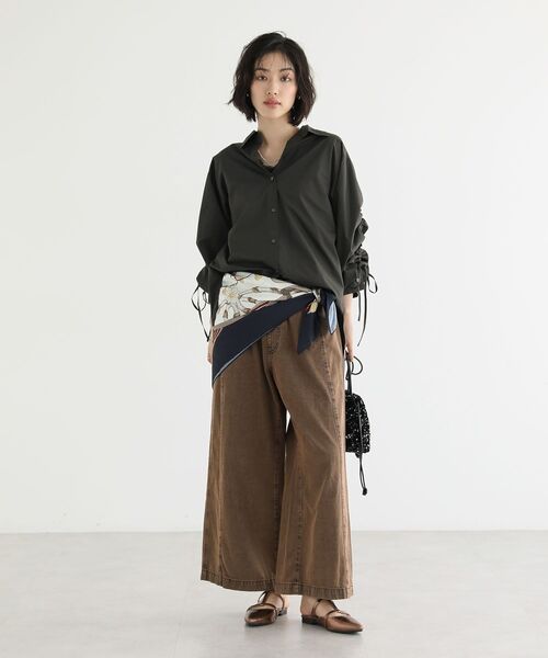 Green Parks(グリーンパークス)の「90cm ベルト柄スカーフ(バンダナ/スカーフ・レディース・ネイビー・FREE)」の4枚目の写真