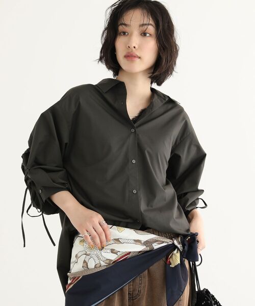 Green Parks(グリーンパークス)の「90cm ベルト柄スカーフ(バンダナ/スカーフ・レディース・ネイビー・FREE)」の5枚目の写真