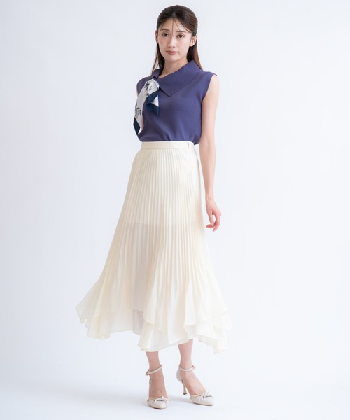 NOELA（ノエラ）の「ツイストデザインチェーンパンプス（パンプス・レディース・ベージュ/オフホワイト・L/M/S）」の8枚目の写真