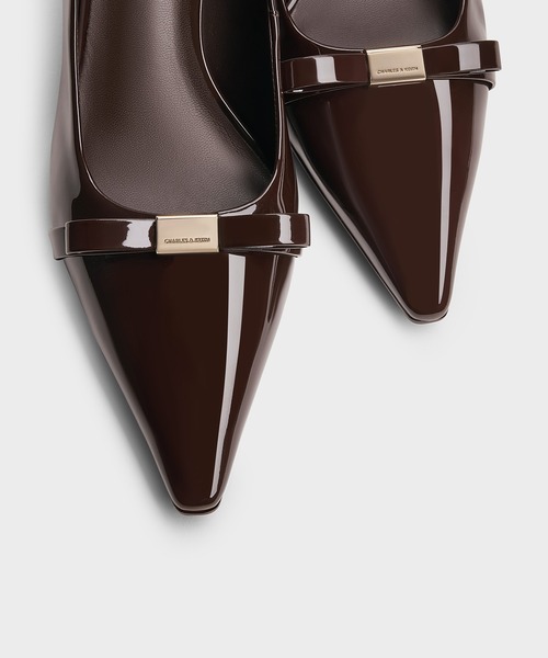 CHARLES & KEITH(チャールズ & キース)の「Dorian ドリアン パテントボウポインテッドトゥスティレットヒールパンプス(パンプス・レディース・レッド/ダークブラウン/ブラック系その他6/ブラウン系その他3・22.5cm/22cm/25.5cm/25cm/24.5cm/23.5cm/23cm)」の11枚目の写真