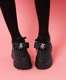 cs T&P（シーエスティーアンドピー）の「クマ×チェ―ン付き厚底インヒールスニーカー（スニーカー）」