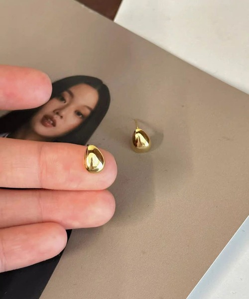 yu-ka(ユーカ)の「YU-KA:ミニドロップピアス mini drop pierce(ピアス(両耳用)・レディース・ゴールド・FREE)」の3枚目の写真