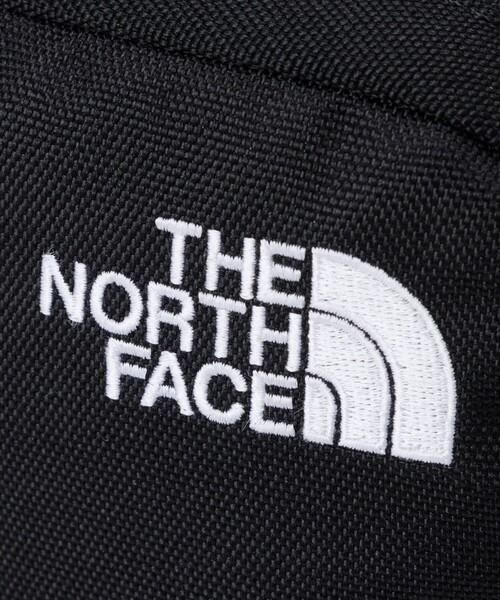 THE NORTH FACE（ザノースフェイス）の「THE NORTH FACE/ザ・ノース・フェイス Boulder Mini Shoulder ボルダーミニショルダー / NM72358（ショルダーバッグ・メンズ・ベージュ/ブラック/グレー・ONE SIZE）」の12枚目の写真