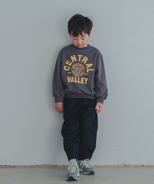 ZERO standerd(ゼロスタンダード)の「zero standard/ゼロスタンダード CENTRAL トレーナー(スウェット・キッズ・レッド/ベージュ/チャコールグレー・140cm/130cm/120cm/110cm/160cm/150cm/100cm)」の9枚目の写真