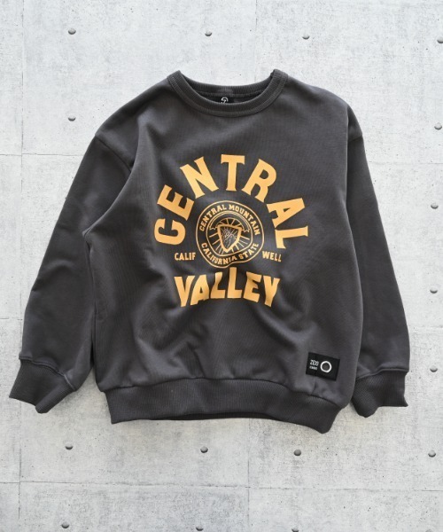 ZERO standerd(ゼロスタンダード)の「zero standard/ゼロスタンダード CENTRAL トレーナー(スウェット・キッズ・レッド/ベージュ/チャコールグレー・140cm/130cm/120cm/110cm/160cm/150cm/100cm)」の14枚目の写真