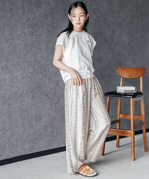 mili an deni（ミリアンデニ）の「バンダナスカーフ付き半袖ニットトップス（ニット/セーター・レディース・ネイビー/オフホワイト/グレー・M）」の12枚目の写真