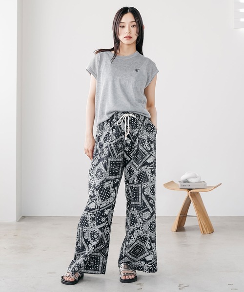 mili an deni（ミリアンデニ）の「バンダナスカーフ付き半袖ニットトップス（ニット/セーター・レディース・ネイビー/オフホワイト/グレー・M）」の5枚目の写真