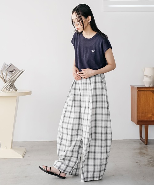 mili an deni（ミリアンデニ）の「バンダナスカーフ付き半袖ニットトップス（ニット/セーター・レディース・ネイビー/オフホワイト/グレー・M）」の8枚目の写真