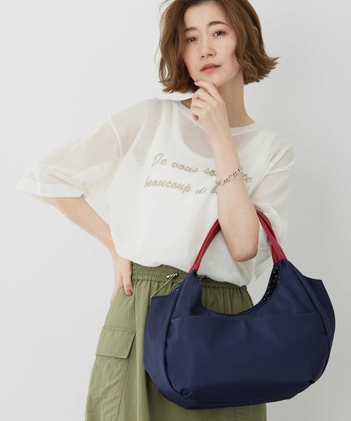 Petit Honfleur（プチオンフルール）の「アパッシュプリントバッグ（トートバッグ・レディース・ネイビー/ブルー・フリー）」の6枚目の写真