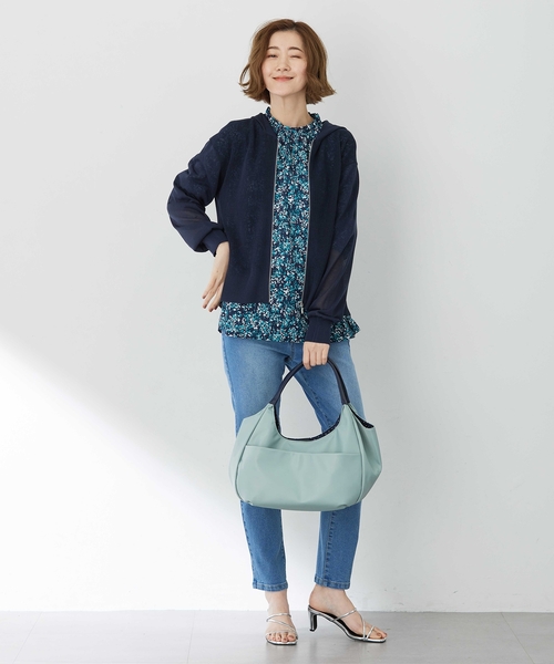 Petit Honfleur（プチオンフルール）の「アパッシュプリントバッグ（トートバッグ・レディース・ネイビー/ブルー・フリー）」の12枚目の写真