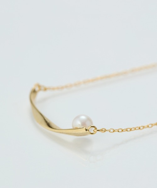 Phoebe(フィービィー)の「【金属アレルギー対応】スライヴパールネックレス/全長:43~46cm/ニッケルフリー(ネックレス・レディース・イエローゴールド/シルバー・FREE)」の7枚目の写真