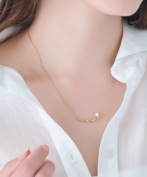 Phoebe(フィービィー)の「【金属アレルギー対応】スライヴパールネックレス/全長:43~46cm/ニッケルフリー(ネックレス・レディース・イエローゴールド/シルバー・FREE)」の16枚目の写真