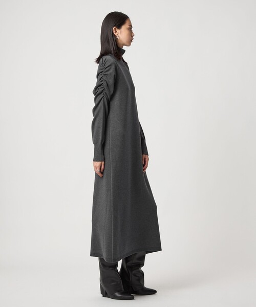 EMMEL REFINES＞EM ギャザーパフスリーブ タートルニット ワンピース