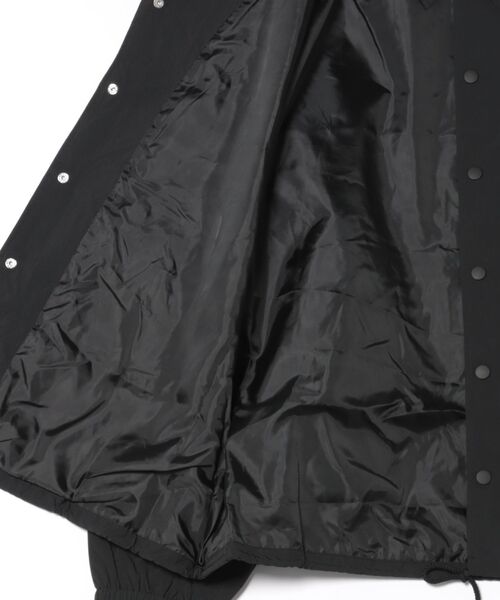 THRASHER（スラッシャー）の「THRASHER Coach Jacket  Lightweight Streetwear Outerwear【撥水加工 UVカット】（ナイロンジャケット・メンズ・ブラック/カーキ・M/XL/L）」の3枚目の写真