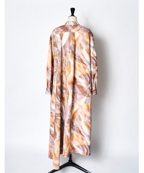 RUMCHE(ラムシェ)の「Wing Print Shirt Dress / ウィングプリントシャツドレス(シャツワンピース・レディース・ピンク/ブルー・FREE)」の12枚目の写真