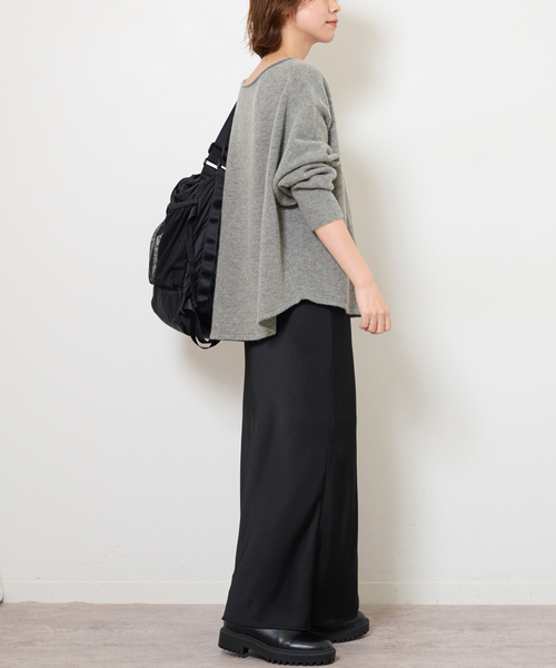 JOURNAL STANDARD relume（ジャーナルスタンダード　レリューム）の「ラムウールボートネックルーズプルオーバー（ニット/セーター・レディース・バーガンディー/ネイビー/アイボリー/グレー・FREE）」の9枚目の写真