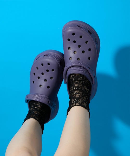 crocs(クロックス)の「【Crocs】classic bae clog クラシック ベイ クロッグ クロックス サンダル 厚底 ボリュームソール(サンダル・レディース・ブラック/ホワイト/ベージュ/パープル・22cm/23cm/24cm/25)」の13枚目の写真