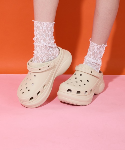 crocs(クロックス)の「【Crocs】classic bae clog クラシック ベイ クロッグ クロックス サンダル 厚底 ボリュームソール(サンダル・レディース・ブラック/ホワイト/ベージュ/パープル・22cm/23cm/24cm/25)」の18枚目の写真