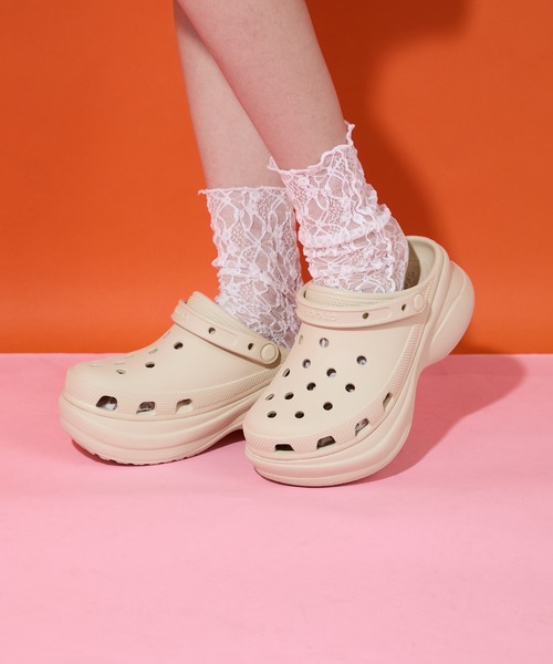 crocs(クロックス)の「【Crocs】classic bae clog クラシック ベイ クロッグ クロックス サンダル 厚底 ボリュームソール(サンダル・レディース・ブラック/ホワイト/ベージュ/パープル・22cm/23cm/24cm/25)」の15枚目の写真