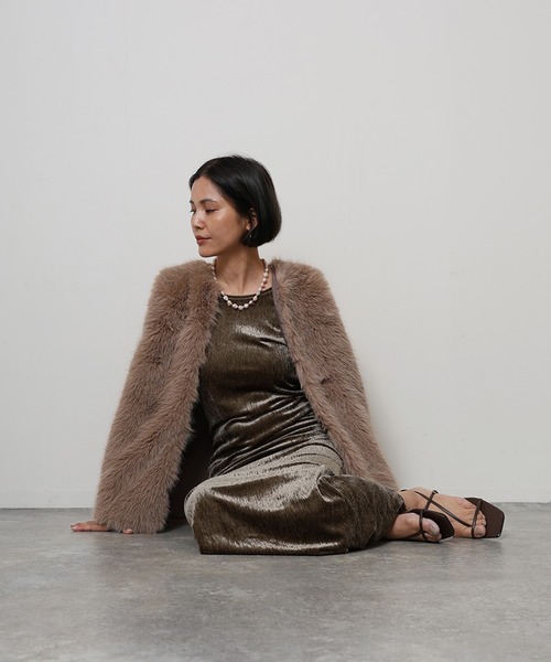 Floran(フローラン)の「ファーベスト(ベスト・レディース・モカ/ベージュ/チャコールグレー・MEDIUM)」の9枚目の写真