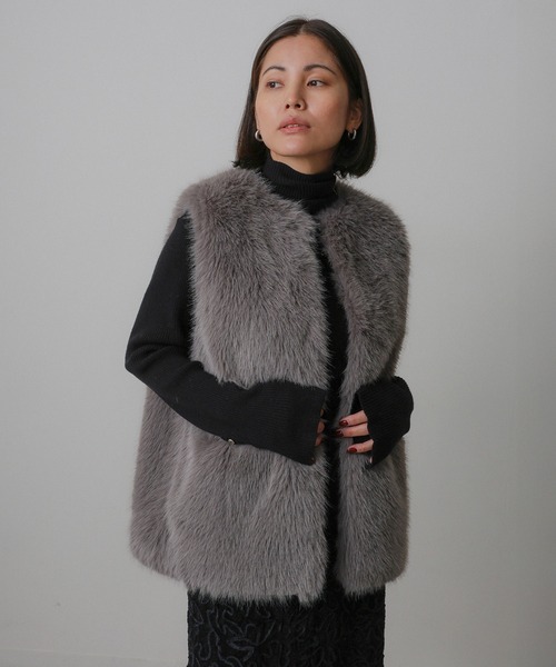 Floran(フローラン)の「ファーベスト(ベスト・レディース・モカ/ベージュ/チャコールグレー・MEDIUM)」の22枚目の写真