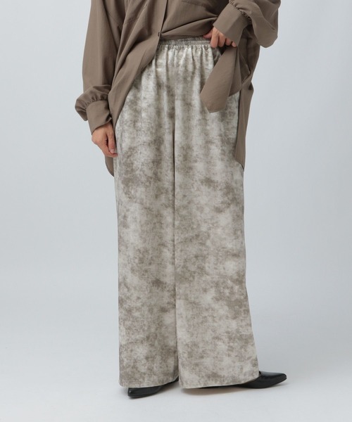 LEPSIM(レプシィム)の「むら柄イージーパンツ 579667(その他パンツ・レディース・キャメル/アイボリー/チャコールグレー・FREE)」の1枚目の写真