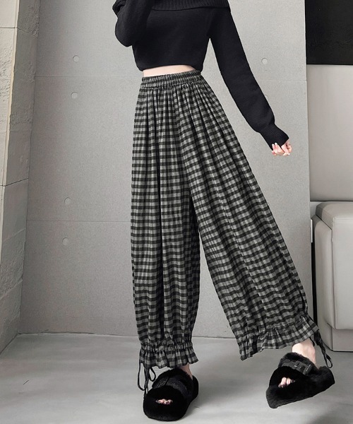ReRe(リリ)の「チェック柄ドロストワイドパンツ(その他パンツ・レディース・ブラック/ワインレッド/ネイビー・FREE)」の7枚目の写真
