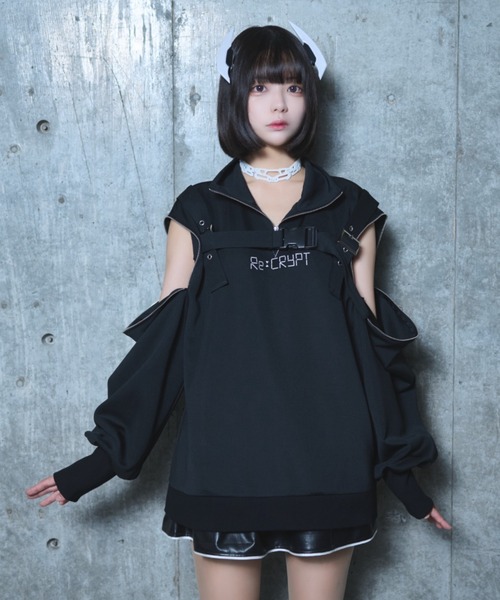 Re:CRYPT(リクリプト)の「2WAYハーネス ハーフジップスウェット / 裏毛 オーバーサイズ フロントロゴ(スウェット・レディース・ブラック・F)」の21枚目の写真