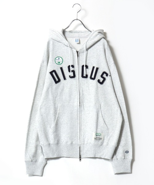 DISCUS ATHLETIC(ディスカス アスレチック)の「DISCUS ATHLETIC(ディスカスアスレチック)カレッジロゴアップリケ USAコットン ヘビーウェイトスウェットジップパーカー ユニセックス(パーカー・メンズ・ブラック/アッシュグレー/ブラウン・M/L/XL)」の1枚目の写真