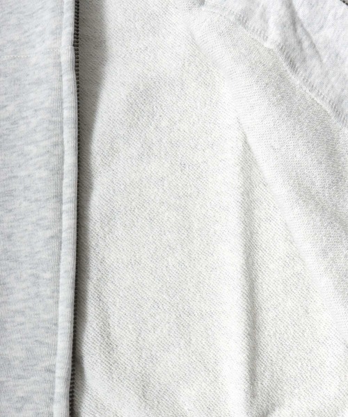 DISCUS ATHLETIC(ディスカス アスレチック)の「DISCUS ATHLETIC(ディスカスアスレチック)カレッジロゴアップリケ USAコットン ヘビーウェイトスウェットジップパーカー ユニセックス(パーカー・メンズ・ブラック/アッシュグレー/ブラウン・M/L/XL)」の15枚目の写真