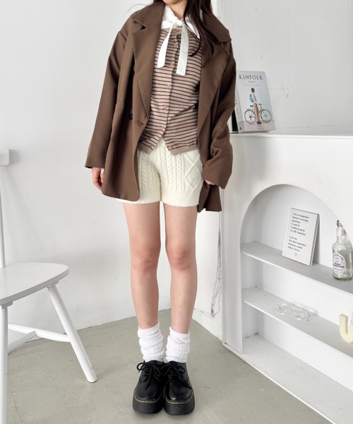 SOLLON.(ソルロン)の「ケーブルニットホットパンツ(その他パンツ・レディース・アイボリー/ブラック/グレー/チャコールグレー・FREE)」の10枚目の写真