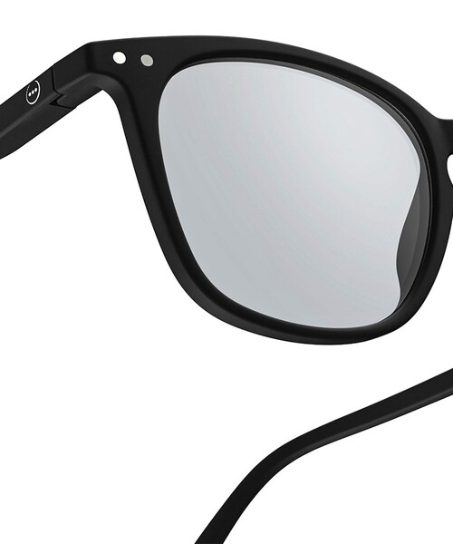 IZIPIZI 調光サングラス　SUN LIGHT ADAPTIVE #E セール】【IZIPIZI/イジピジ】SUN LIGHT ADAPTIVE #E 調光レンズ