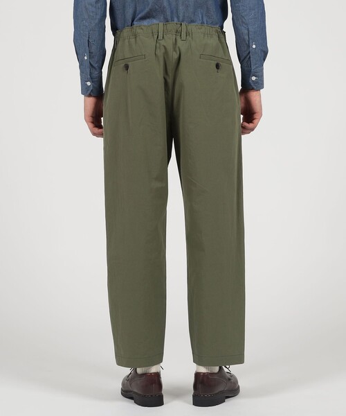 TOMORROWLAND （トゥモローランド）の「80/2スーピマコットン イージーパンツ BORGHI（チノパンツ・メンズ・ブラック/カーキ・M/L/S）」の6枚目の写真