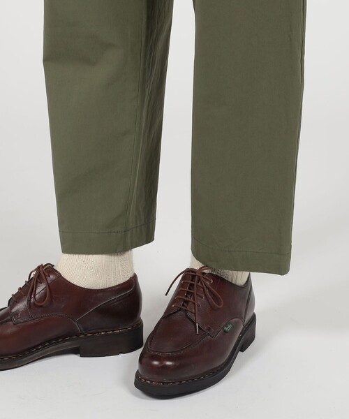 TOMORROWLAND （トゥモローランド）の「80/2スーピマコットン イージーパンツ BORGHI（チノパンツ・メンズ・ブラック/カーキ・M/L/S）」の10枚目の写真