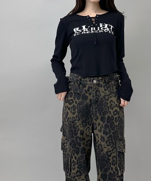 FOLLOWIN(フォロウィン)の「2color/レオパードワイドカーゴパンツ(カーゴパンツ・レディース・ベージュ/グリーン・SMALL/MEDIUM/LARGE)」の21枚目の写真