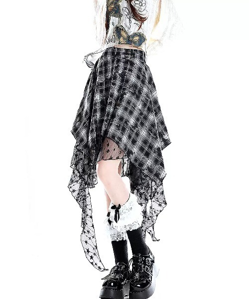 gossip!ロサンゼルス(ゴシップロサンゼルス)の「Y2K チェック柄 アシメグランジレイヤードスカート(スカート・レディース・チェック・FREE)」の6枚目の写真