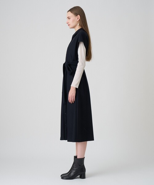 ANAYI(アナイ)の「圧縮スムースシャツジレ ワンピース(シャツワンピース・レディース・ネイビー/オフホワイト・38/36)」の4枚目の写真