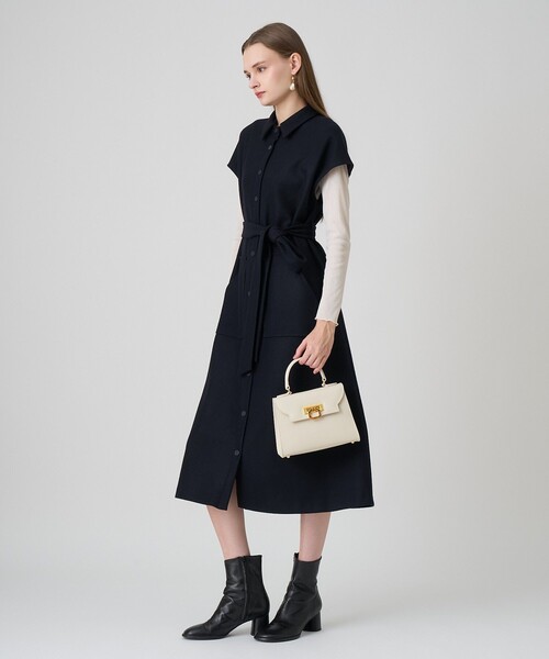 ANAYI(アナイ)の「圧縮スムースシャツジレ ワンピース(シャツワンピース・レディース・ネイビー/オフホワイト・38/36)」の8枚目の写真