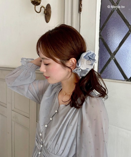 MIIA（ミーア）の「miffy 総柄パールシュシュ（ショルダーバッグ・レディース・ブラック/ブルー/ベージュ・FREE）」の4枚目の写真