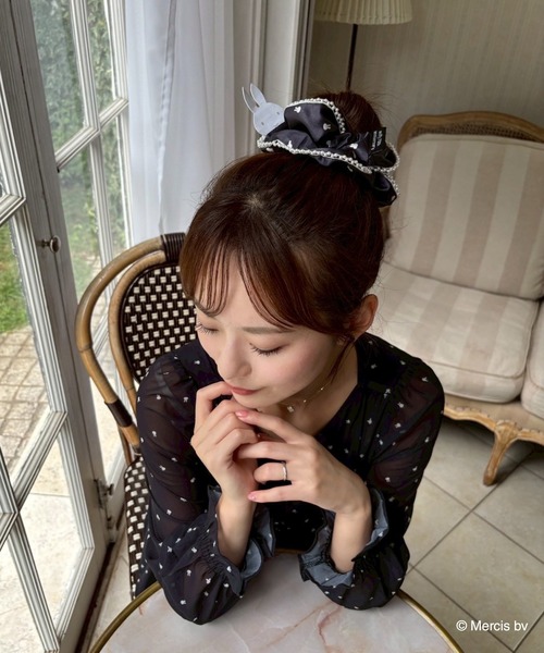 MIIA（ミーア）の「miffy 総柄パールシュシュ（ショルダーバッグ・レディース・ブラック/ブルー/ベージュ・FREE）」の8枚目の写真