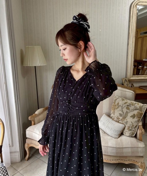 MIIA（ミーア）の「miffy 総柄パールシュシュ（ショルダーバッグ・レディース・ブラック/ブルー/ベージュ・FREE）」の9枚目の写真