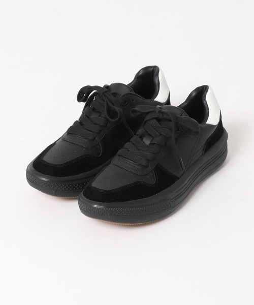 GLOBAL WORK(グローバルワーク)の「エアかるボリュームスニーカー/591542(スニーカー・レディース・ブラック/ベージュ/オフホワイト・MEDIUM/LARGE)」の1枚目の写真