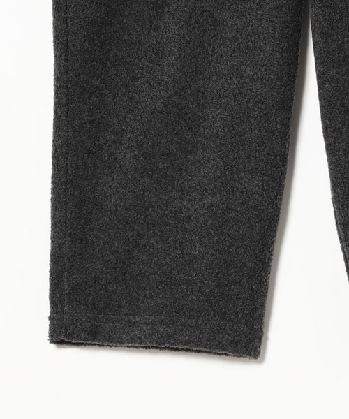 B:MING by BEAMS（ビーミングバイビームス）の「フリース カバーオール 2025FW（100～140cm）（サロペット/オーバーオール・キッズ・チャコールグレー/ブラック・100/110/140/120/130）」の15枚目の写真